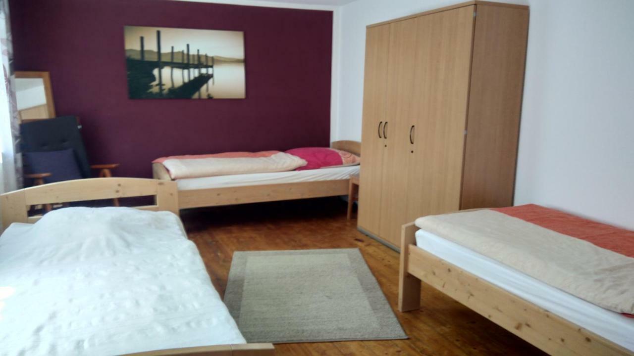 "Klein Und Fein"-Monteurzimmer Pohlheim エクステリア 写真